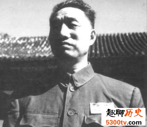 新中国十大元帅排名，每一个都值得我们尊重学习。