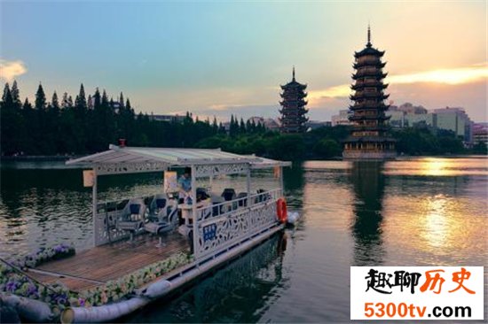 广西十大旅游景点，盘点广西旅游必去的绝美景点！