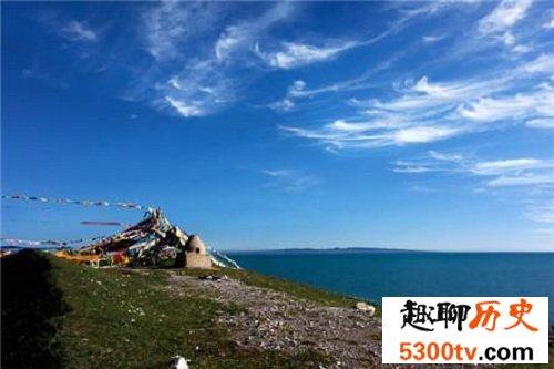 我国面积最大的湖泊，青海湖气候温和非常适合旅游