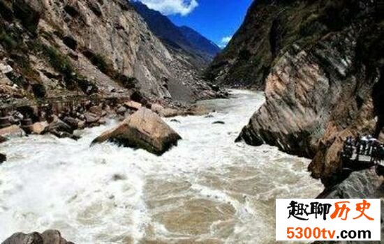 中国最美十大徒步线路，西藏墨脱位于榜单榜首！