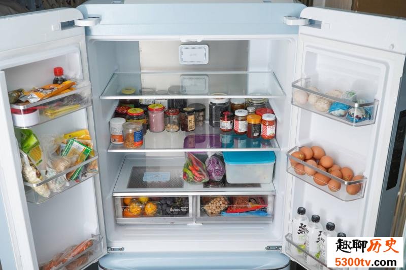 为什么干净的冰箱里会有异味