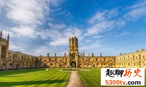 英国大学排名TOP10，最出名最好的学校就是这些！