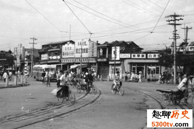 北京城老照片：1956年的街头巷尾城市生活