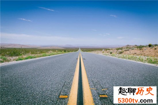 美国50号公路堪称世界上最孤独公路，沿途风景众多