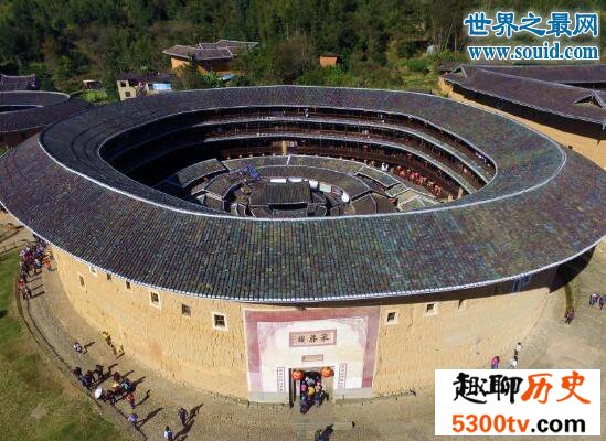 世界上最大的土楼群，福建永定土楼群(共23000余座)