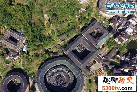 世界上最大的土楼群，福建永定土楼群(共23000余座)